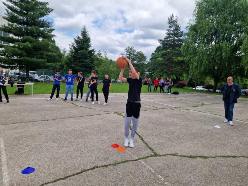 Međunarodni dan sporta obilježen i u našoj školi