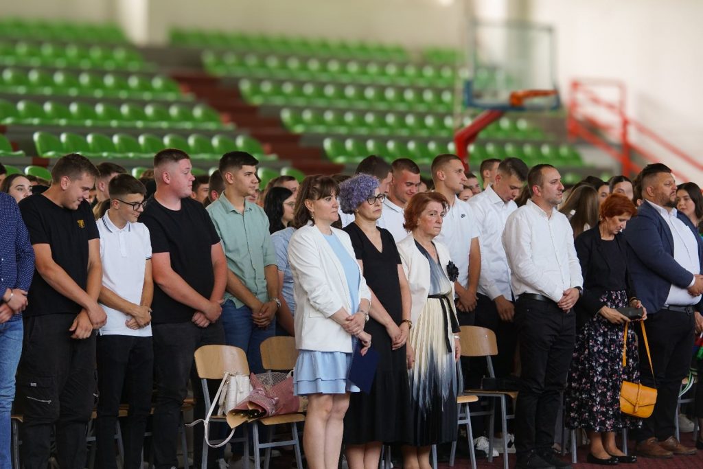 Svečana dodjela diploma za 202 maturanta i maturantice Mješovite srednje škole Svečana dodjela diploma za 202 maturanta i maturantice Mješovite srednje škole
