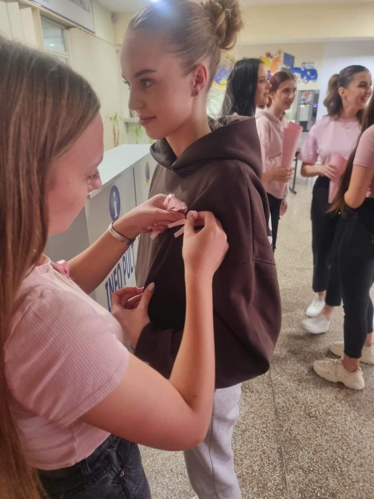 Oktobar, mjesec borbe protiv raka dojke 🩷 Oktobar, mjesec borbe protiv raka dojke 🩷