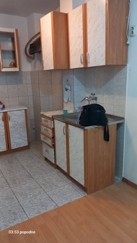Iznajmljivanje: Stan na Krndiji Iznajmljivanje: Stan na Krndiji