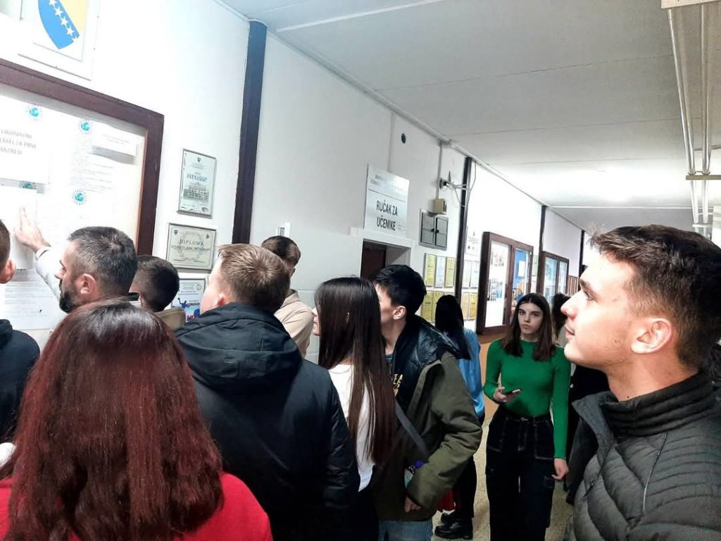 Kantonalno takmičenje iz matematike za učenike srednjih škola Kantonalno takmičenje iz matematike za učenike srednjih škola