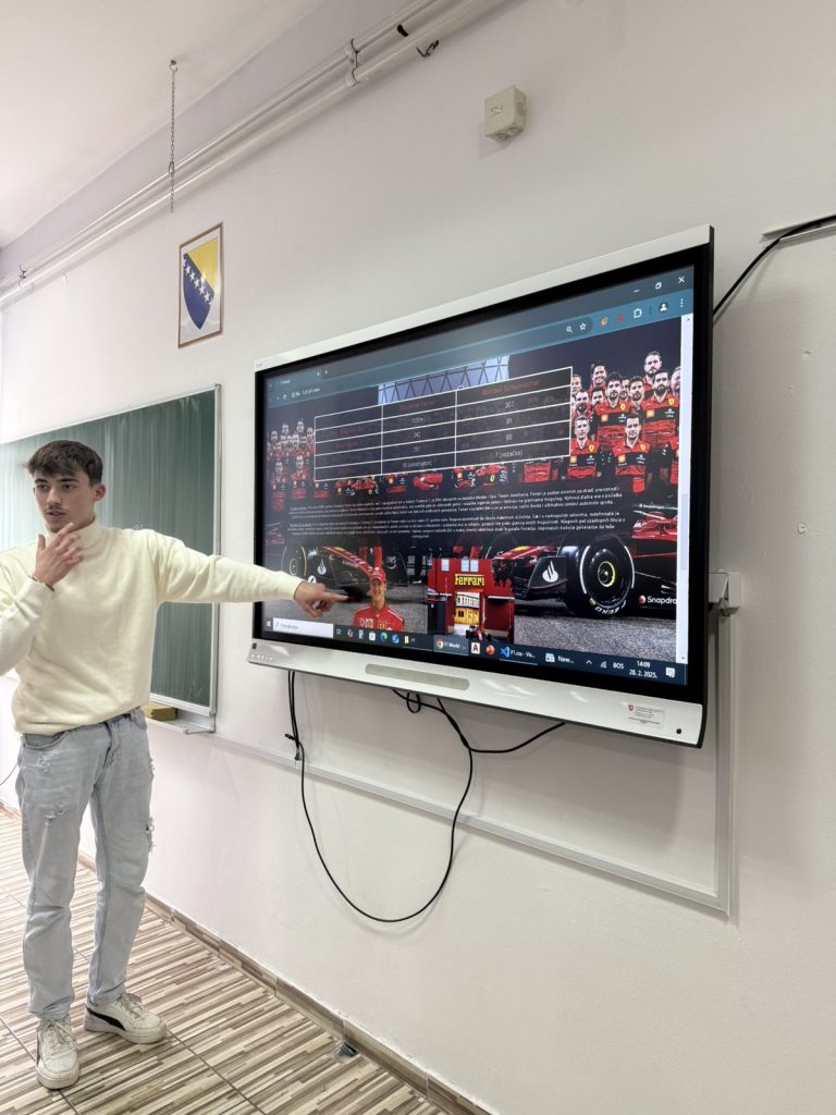 Naši elektrotehničari računarstva kreirali svoje web stranice Naši elektrotehničari računarstva kreirali svoje web stranice