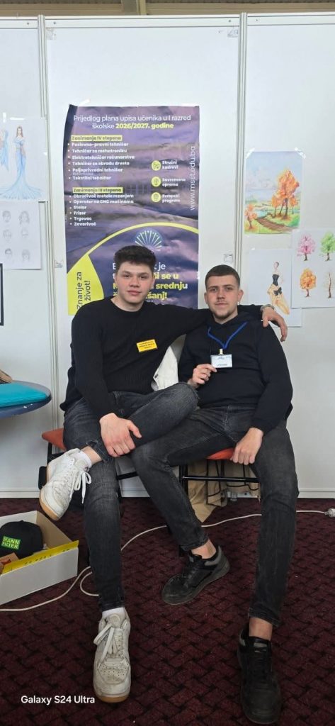 Uspješna promocija naše škole na 11. Sajmu srednjih škola i fakulteta Uspješna promocija naše škole na 11. Sajmu srednjih škola i fakulteta