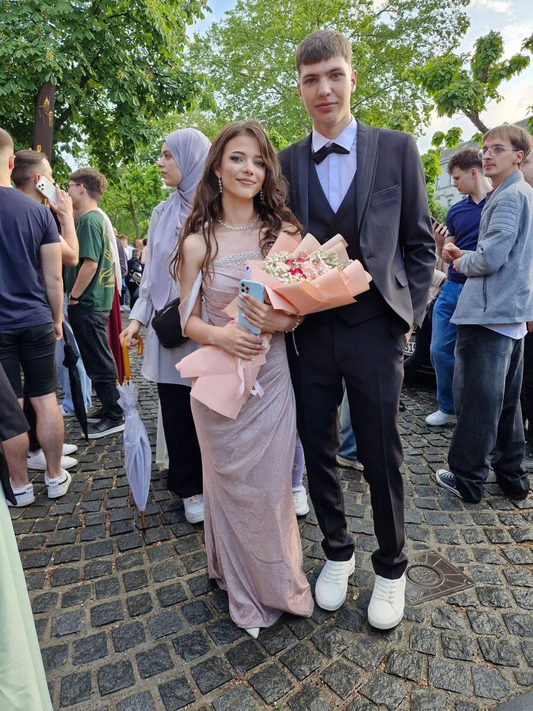 Mladost, ljepota i glamur: 250 naših maturanata proslavilo završetak važnog životnog poglavlja! Mladost, ljepota i glamur: 250 naših maturanata proslavilo završetak važnog životnog poglavlja!