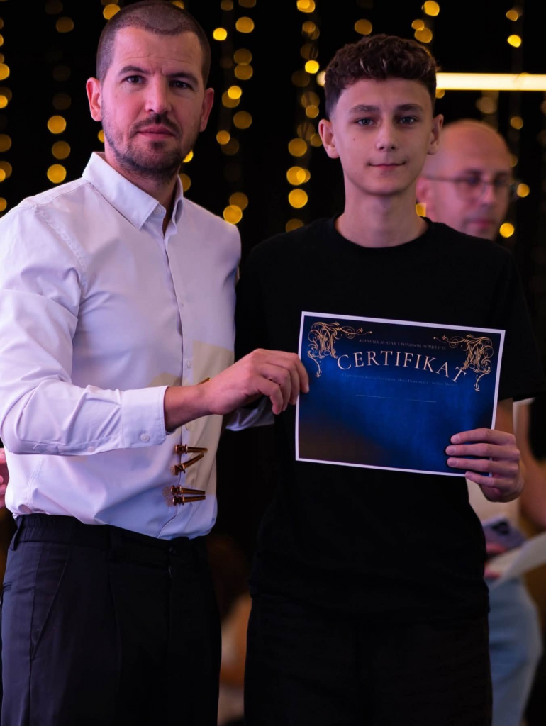 Uspješno održana prva manifestacija „Barbers United on Tour Tešanj“