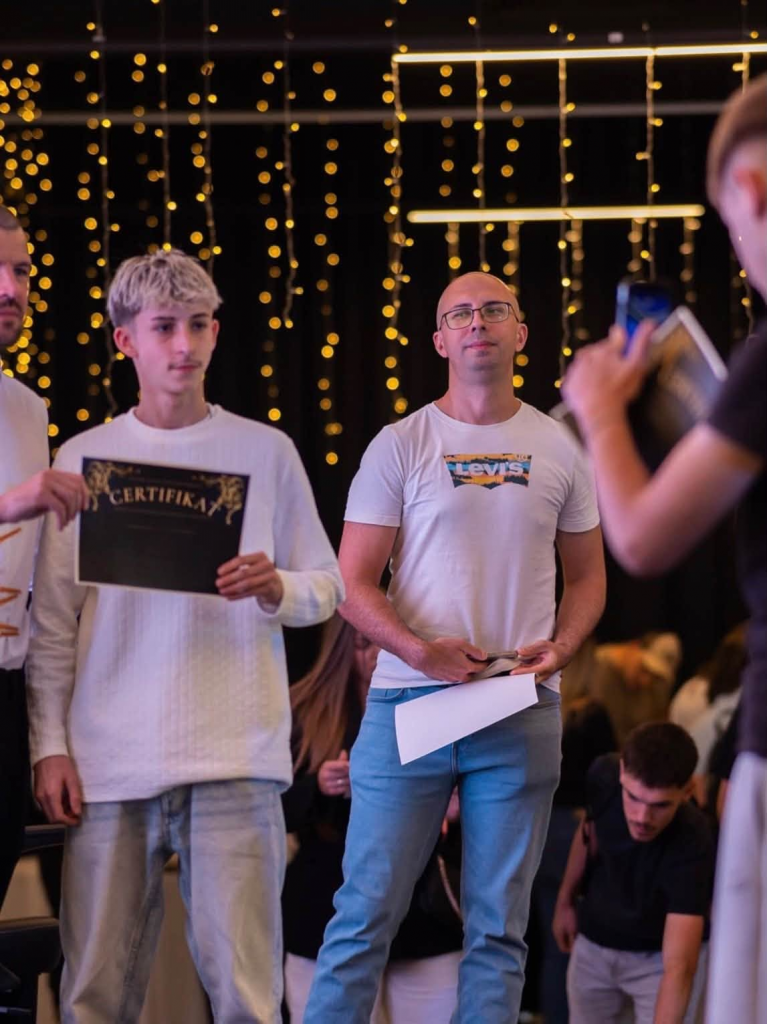 Uspješno održana prva manifestacija „Barbers United on Tour Tešanj“